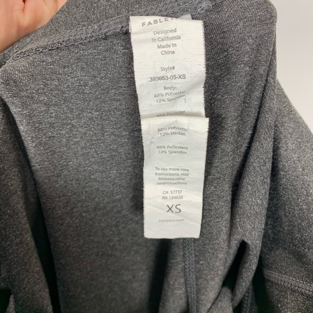 Bogo Fabletics Salar Solid Powerhold Leggings Xs - image 4